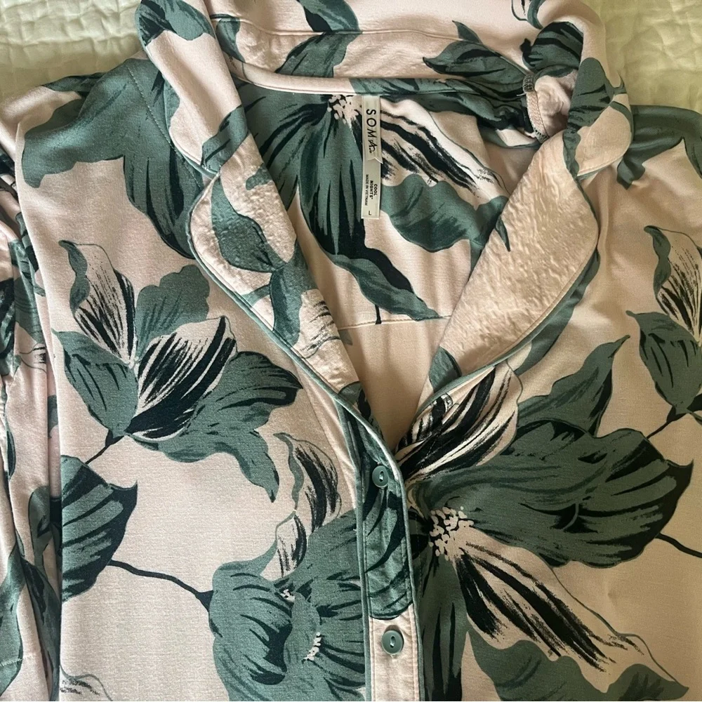 Soma Pink and Green Cool Nights PJ’s - Picture 3 of 6